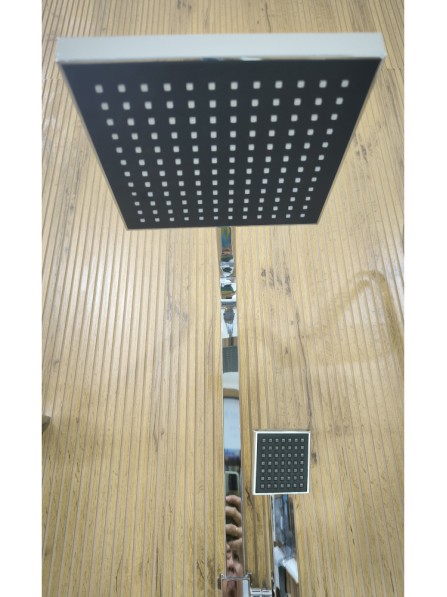 Душевая стойка Debora DBR701